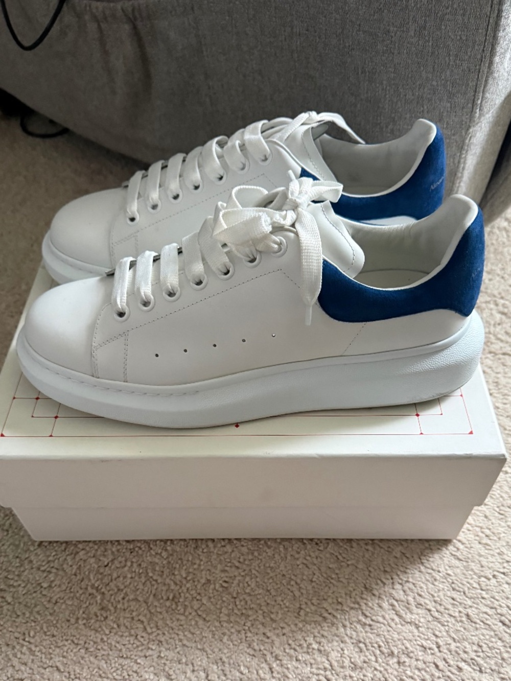 Men’s AUTHENTIC Alexander McQueen Sneakers